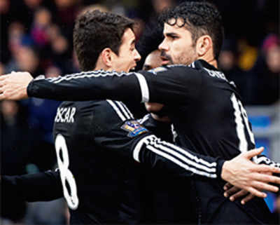 Costa and Oscar make up after spat