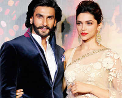 Deepika Padukone visits Ranveer in hospital