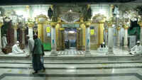 Hazrat Nizamuddin Aulia Dargah in Delhi reopens after nearly 6 months 