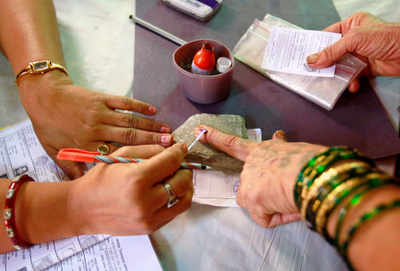 Maharashtra elections: 64% voter turnout till 6pm