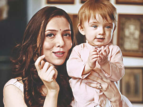 Just like babies need a safe environment, new moms need pampering and lots of love: Jankee Parekh