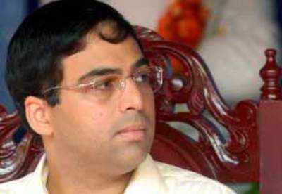 Anand shuns doctorate after citizenship questioned - Rediff.com
