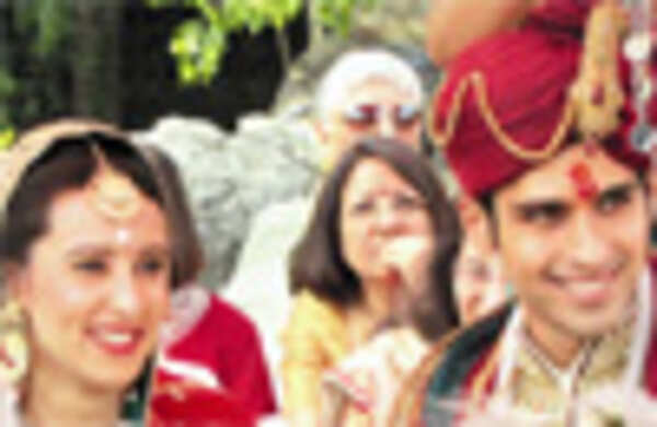 Sammir Dattani ties the knot