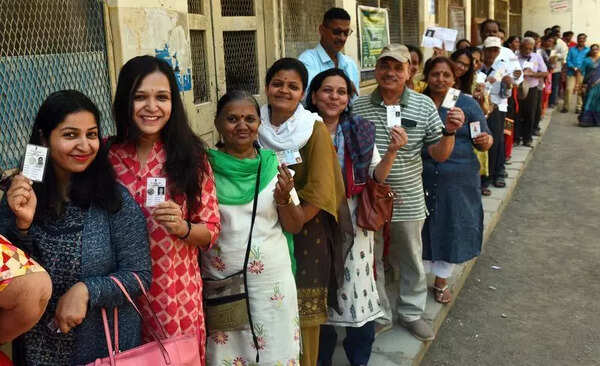 Delay in candidate announcements sparks anxiety before Kolhapur Municipal Corporation elections