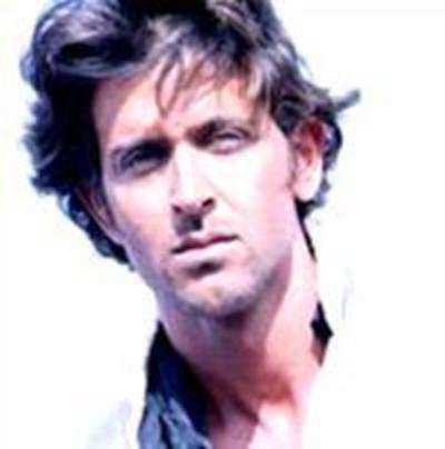 Hrithik takes to smoking