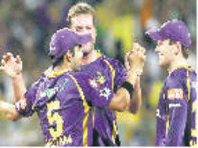 IPL 6: Big three stun Sunrisers