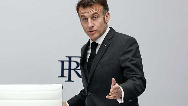 Macron: Won't take part in ops to unblock Hormuz amid hostilities