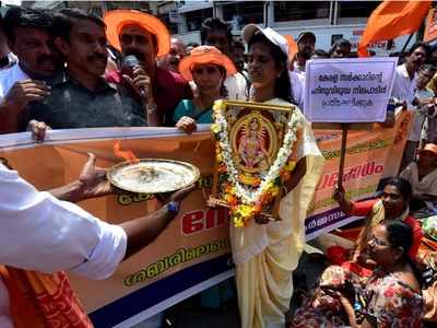 Sabarimala row: Protesters block buses at Nilakkal to stop women travelling to the temple