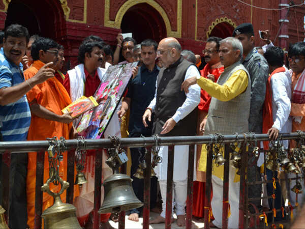 Amit Shah's prescription: Six raths for 42 constituencies before LS polls