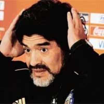 Pele should go back to the museum, says Maradona