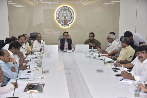 SIR: AP chief electoral officer seeks political parties’ cooperation for clean, accurate electoral roll