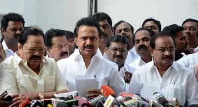 Tamil Nadu Assembly session opens on rough note after DMK, allies boycott Governor Banwarilal Purohit's maiden address