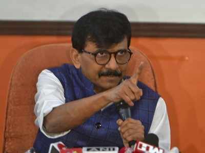 Sanjay Raut: Had warned Sachin Vaze could create problems for Maharashtra government