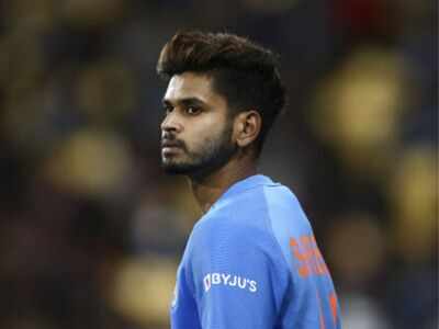 Watch: Shreyas Iyer follows in Virat Kohli's footsteps, posts motivating fitness video