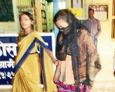 Duo held for trying to sell off Palghar woman for Rs 1.5 lakh