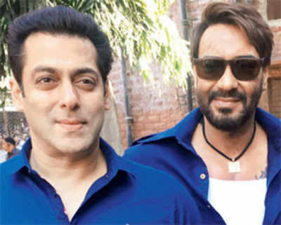 Salman Khan and Ajay Devgn catch up in Jodhpur