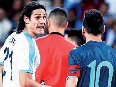 Messi, Cavani almost fought during friendly