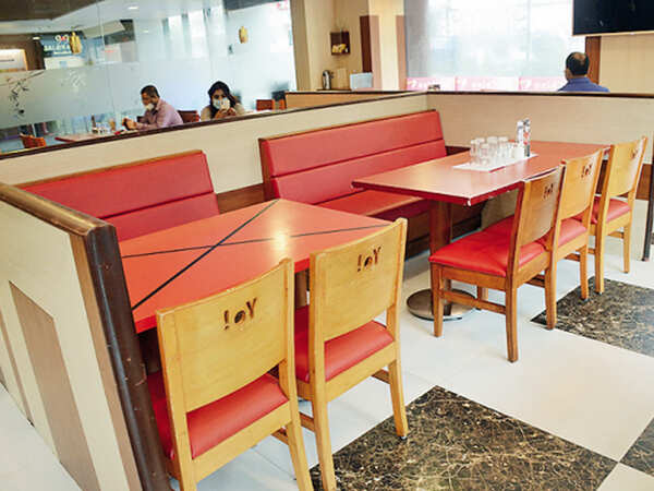 Unlock 1.0: Restaurant, salon owners in Patna rue poor footfall