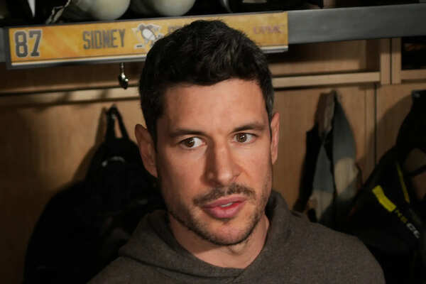 Pittsburgh Penguins captain Sidney Crosby opens up about NHL retirement timeline and future contract flexibility before upcoming season preparations