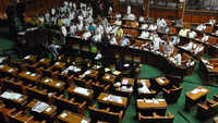 Karnataka political crisis: No vote of confidence till discussion over, says speaker 