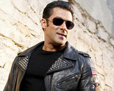 Sallu takes away Ganesh’s girl