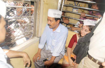 Kejriwal taken ill, to skip Vidharbha rally