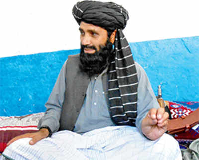 Pak Taliban splits, one camp for peace talks