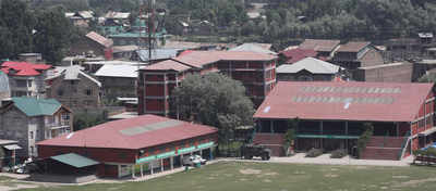 Two terrorists who attacked CRPF petrol killed in encounter at Srinagar school