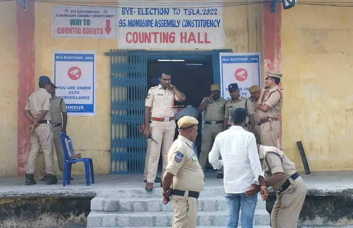 Police personnel outside the counting centre