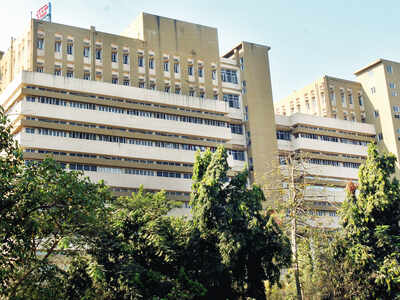 BMC-run hospitals make vaccine space in blood, milk, skin banks