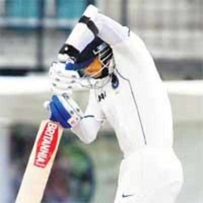 Vintage Dravid rolls back the years
