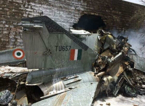 MiG-27 fighter jet crashes in Jodhpur, pilots eject safely