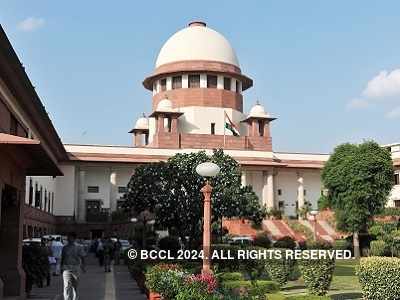 Supreme Court: Constitution bench to decide issues related to Aadhaar