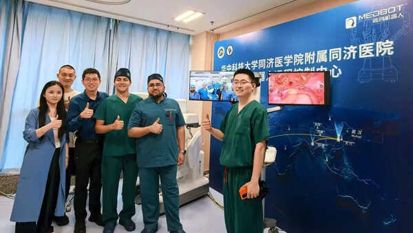 Indian-origin urologist performs remote robotic surgery on Hyderabad patient in 90 minutes from 3,000 km away in China