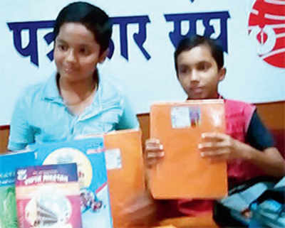 Std 7 boy to fast for lighter schoolbags