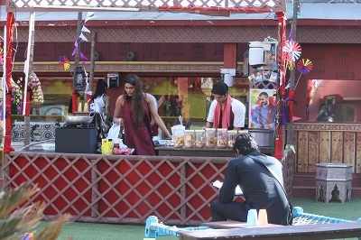 Bigg Boss 10: Contestants turn chefs; cook delicious food during Dhaba task