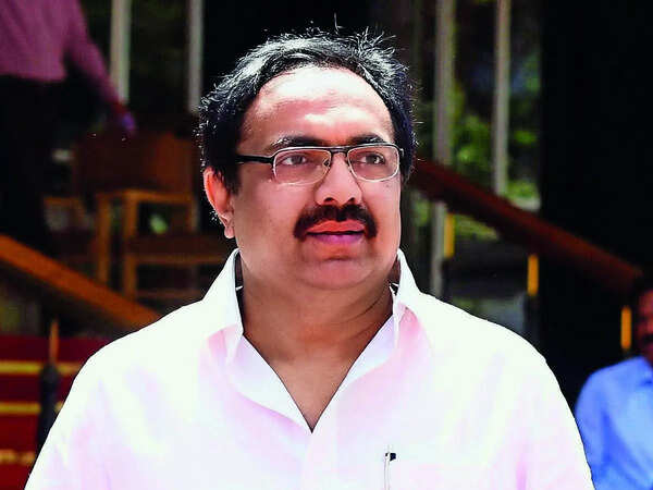Suspend VAT & surcharges on petrol and diesel to provide relief to citizens, Jayant Patil urges CM