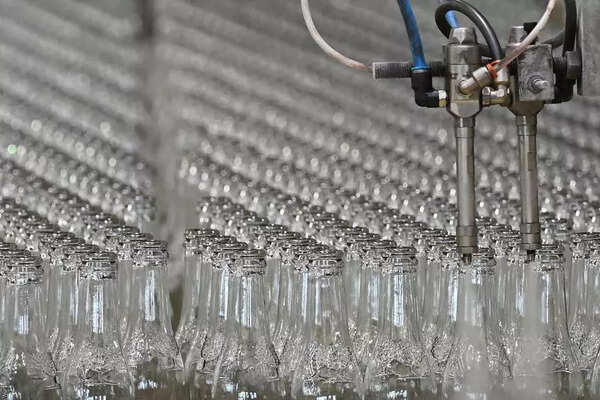 Glass bottle maker faces shutdown risk amid fuel shortage; faces Rs 600-crore loss