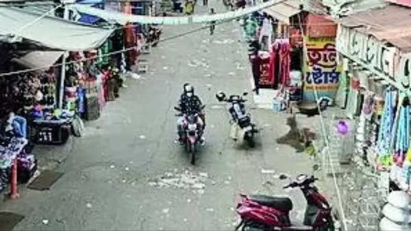 Collateral damage: Buzz gone, biz hit in Bongaon as India tightens border over Bangladesh unrest