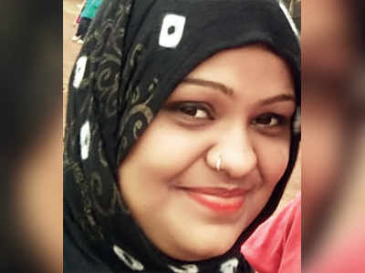 Mumbai: Married man stabs girlfriend to death at Oval Maidan
