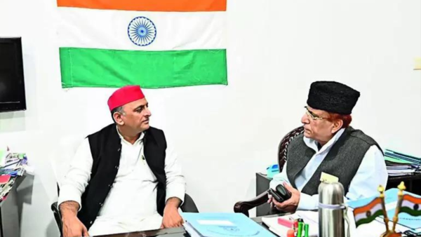 1 party, 2 seats & 4 nominees: Akhilesh Yadav-Azam Khan rift out in open