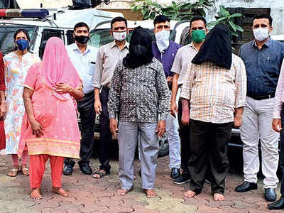 400 from Mumbai, Thane, Raigad, Satara duped in job racket run by ex-cop, BMC retiree, civic worker
