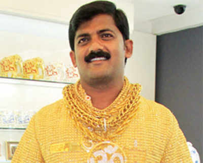 Pune’s gold man badgered to death in front of son