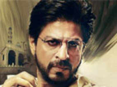 Raees first look unveils Shah Rukh’s liquor baron look