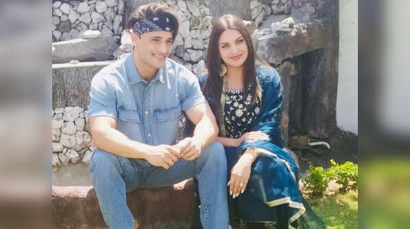 Asim and Himanshi