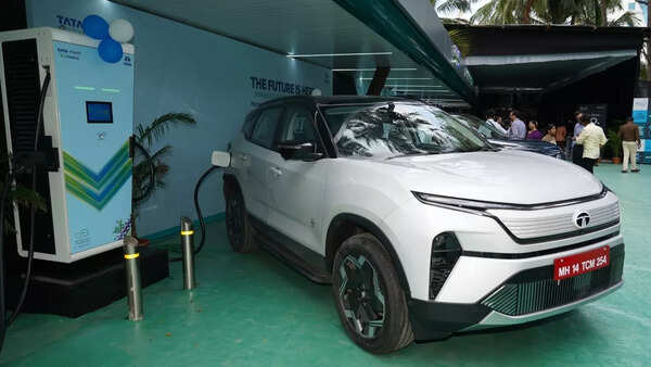 Tata Motors to launch 5 new electric cars, set up 1 million charging points by FY30
