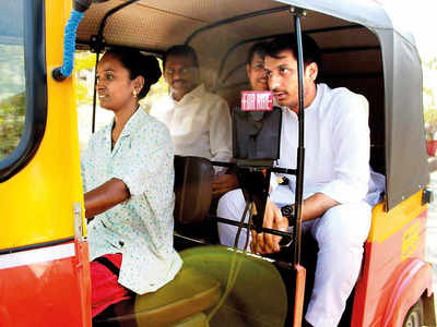 Pawars hit campaign trail for debutant Parth