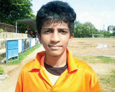 Mumbai schoolboy celebrates Eid a day early with hat-trick