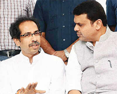 Top BJP ministers to meet Uddhav today