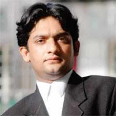 Threats to Shahid Azmi's peon traced to abusive in-law